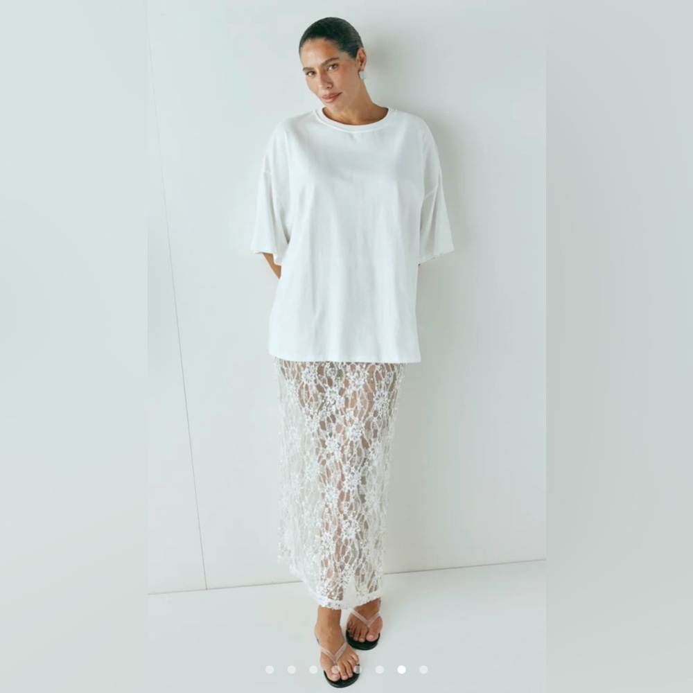 DEVYN SEQUIN MIDI SKIRT WHITE